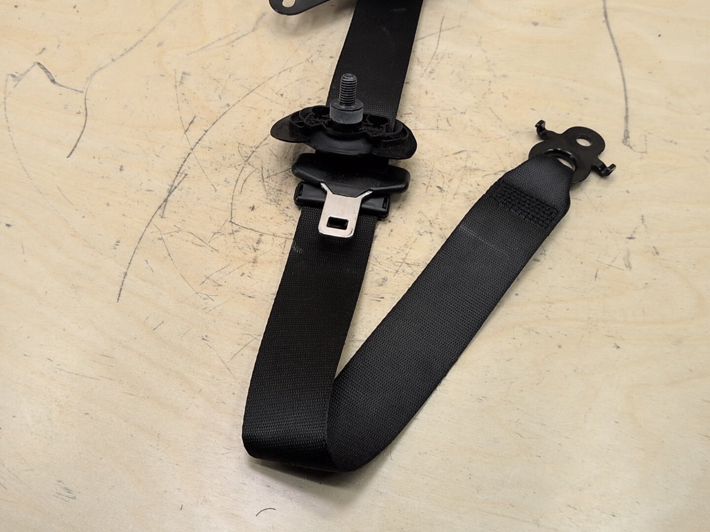16-22 OEM BMW G11 G12 740 750 M760 Front Left Driver Seat Belt Retractor Black