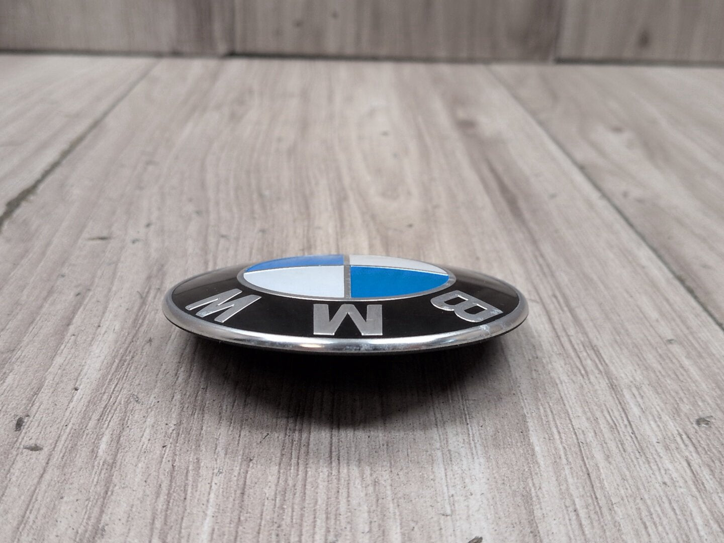 OEM BMW E82 E92 F02 F10 F22 F30 F44 F82 Rear Trunk Lid Round Emblem Logo 82MM