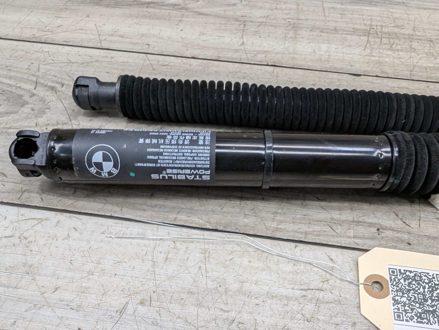 18-24 OEM BMW G01 F97 X3 X3M Rear Left Right Liftgate Shock Strut Lift Supports