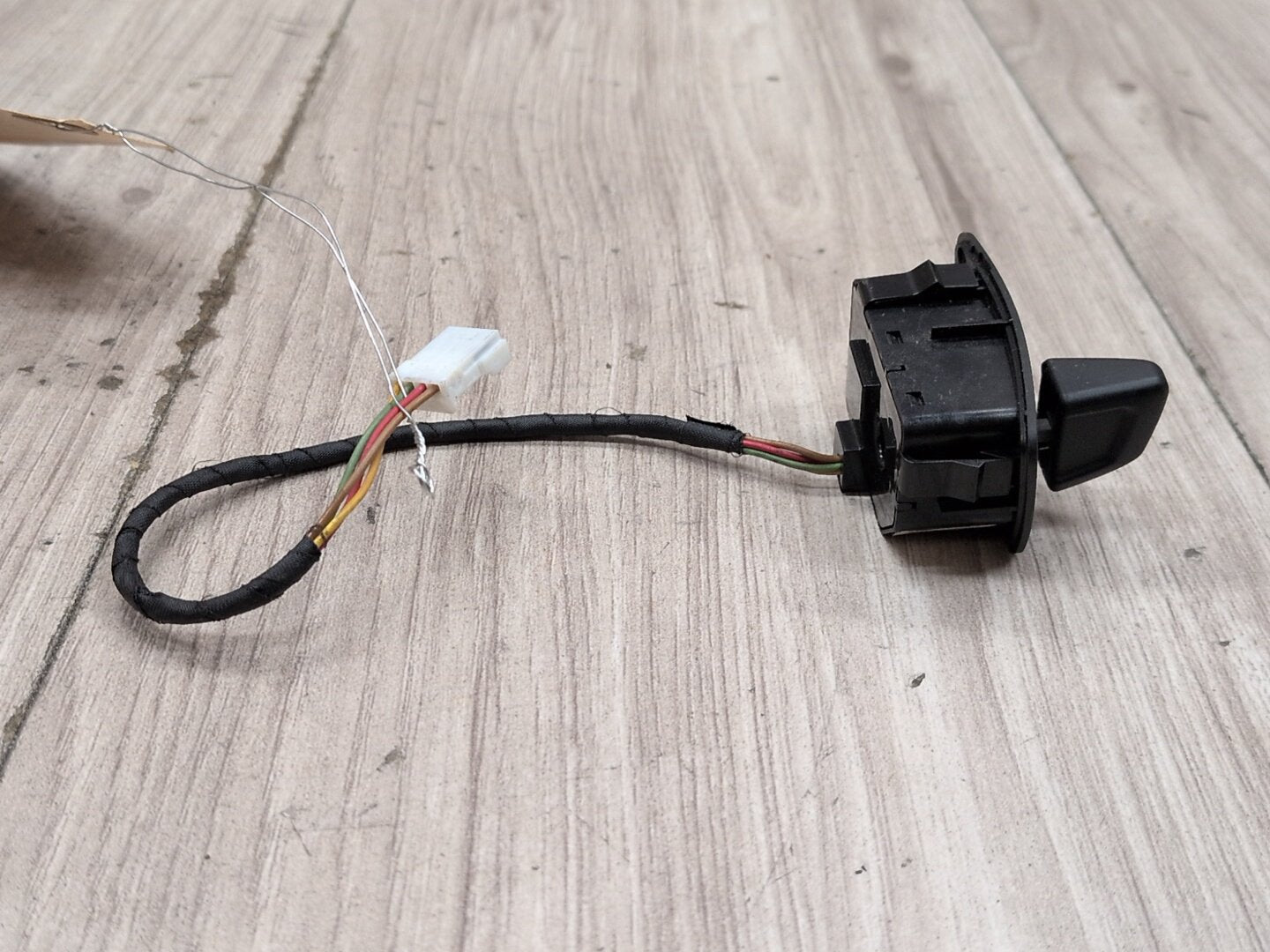 10-18 OEM BMW F01 F07 F10 F13 F01 F02 Steering Column Adjustment & Heated Switch