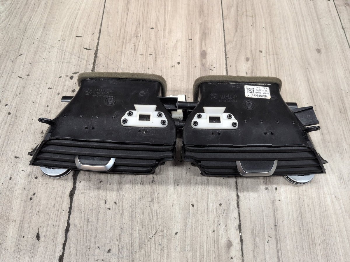 16-22 OEM BMW G11 G12 740 750 M760 Dash Center AC Air Vent Grille