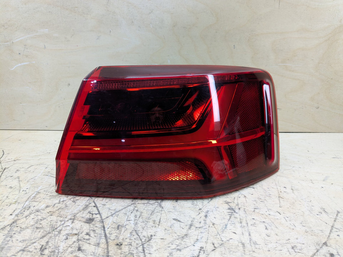 2012-2018 Audi A6 C7 Rear Right Passenger Outer Tail Light 4G5945096D OEM