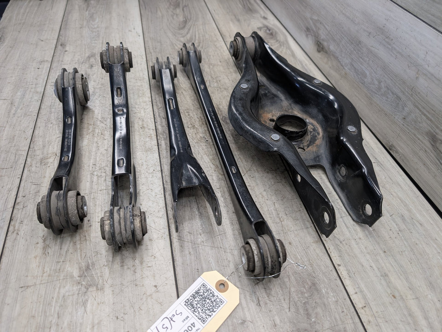2019 - 2026 BMW 330i G20 Rear Right Passenger Control Arms SET 6867541 B46B20O1