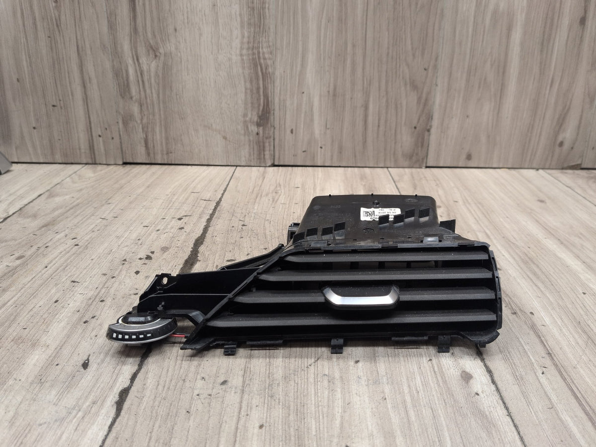 16-19 OEM BMW G12 740 750 Dash Dashboard Right Passenger Side Air Vent