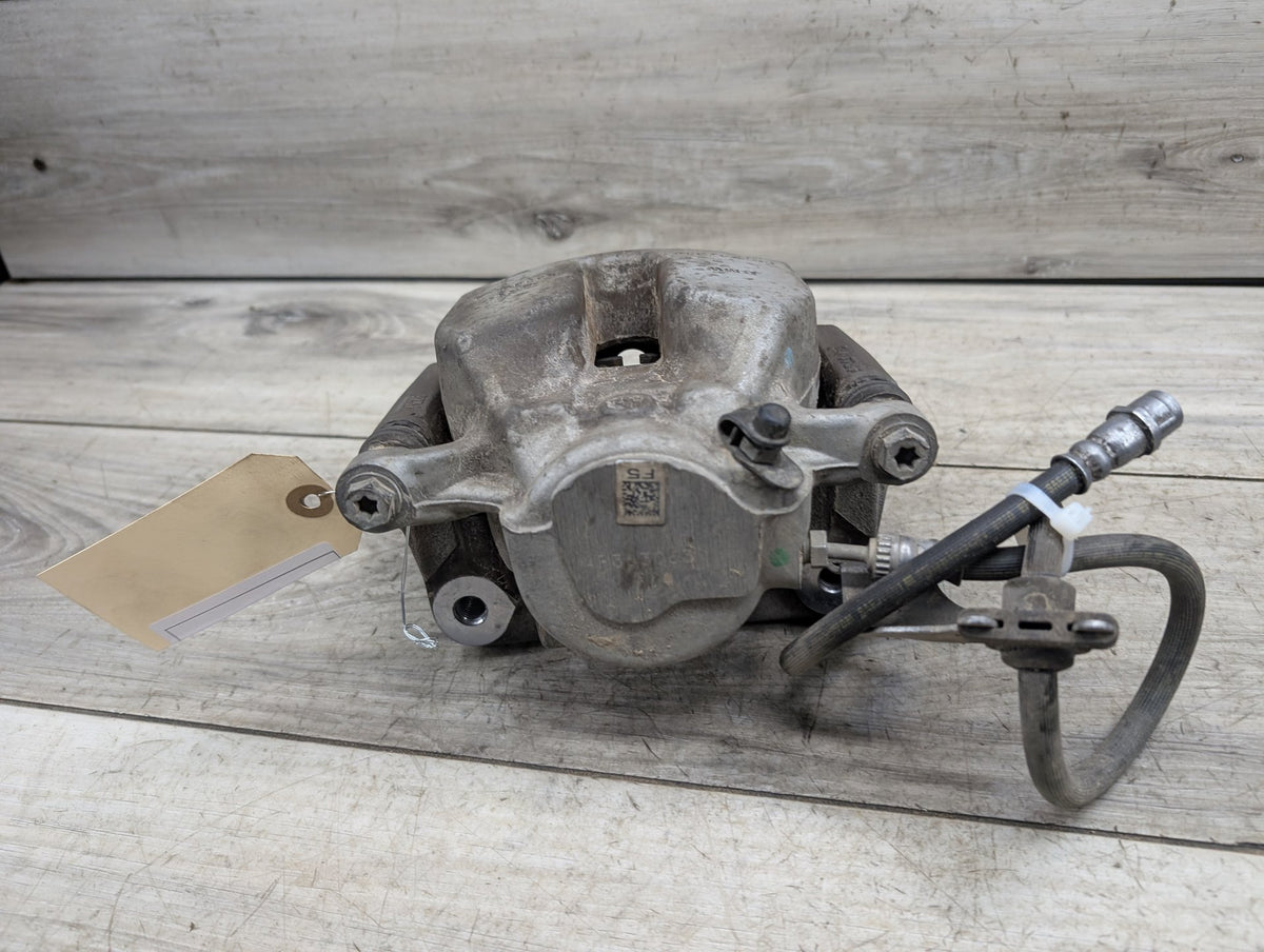 18-24 OEM BMW G01 G02 G20 G42 X3 30 230 330 B46 Front Left Driver Brake Caliper