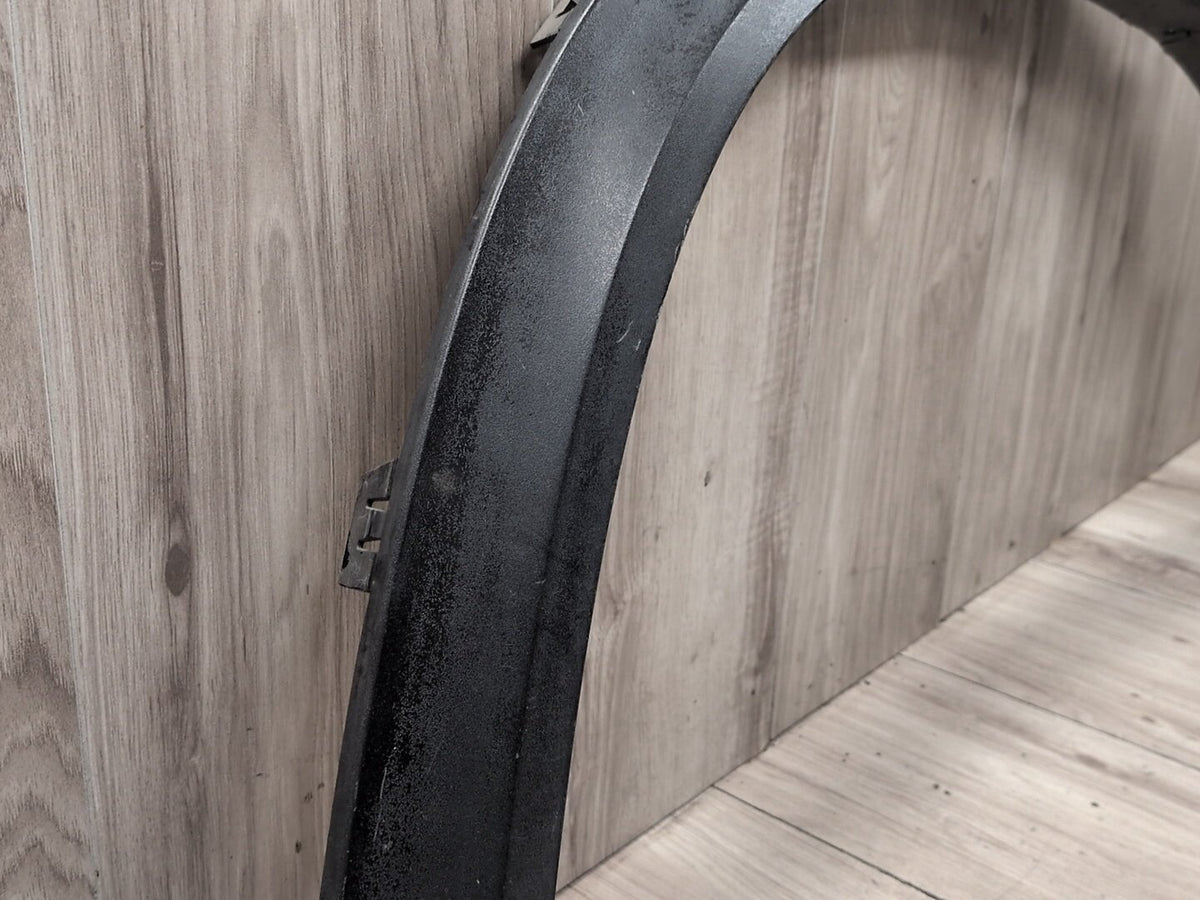 2007-2013 BMW X5 E70 Rear Right Passenger Fender Flare Arch Trim Molding 7163558