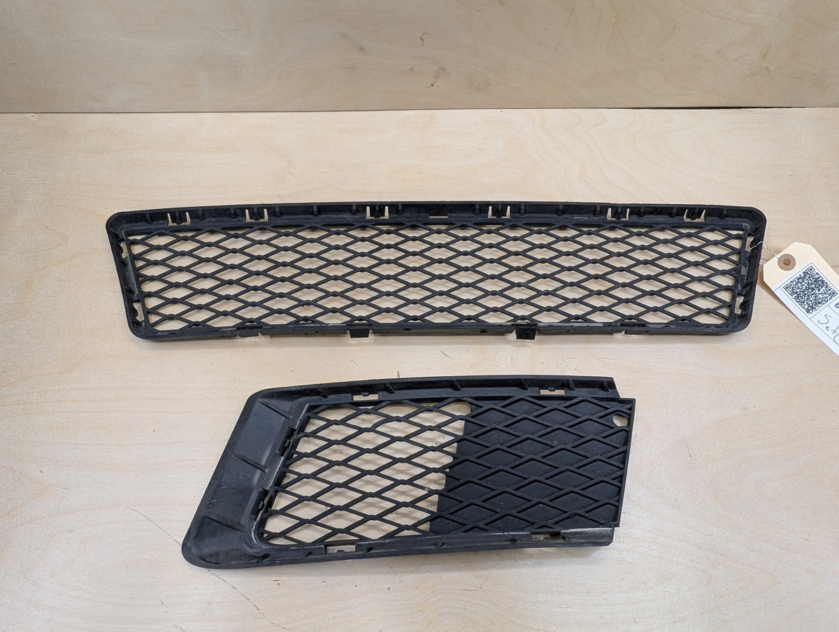2007-2013 BMW 328i E93 Front Left Center Bumper Cover Grilles SET 7154719
