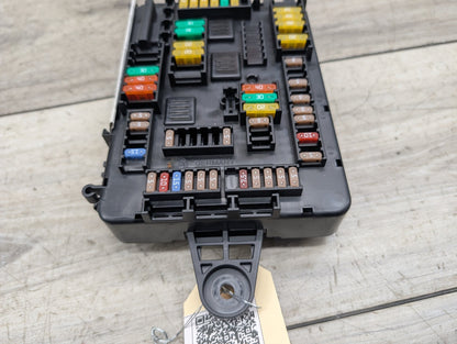 2014 - 2019 BMW 340 F34 Rear Power Distribution Fuse Box 9389070 B58B30M0