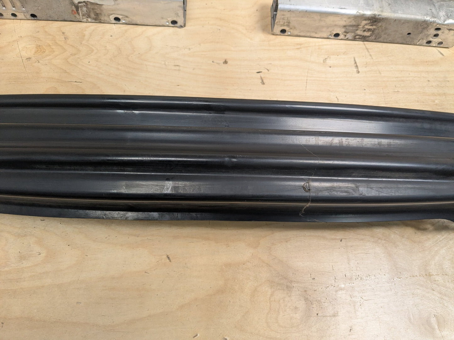 2010-2016 Audi S4 B8 Rear Bumper Reinforcement Rebar Bar 8K0807332A OEM