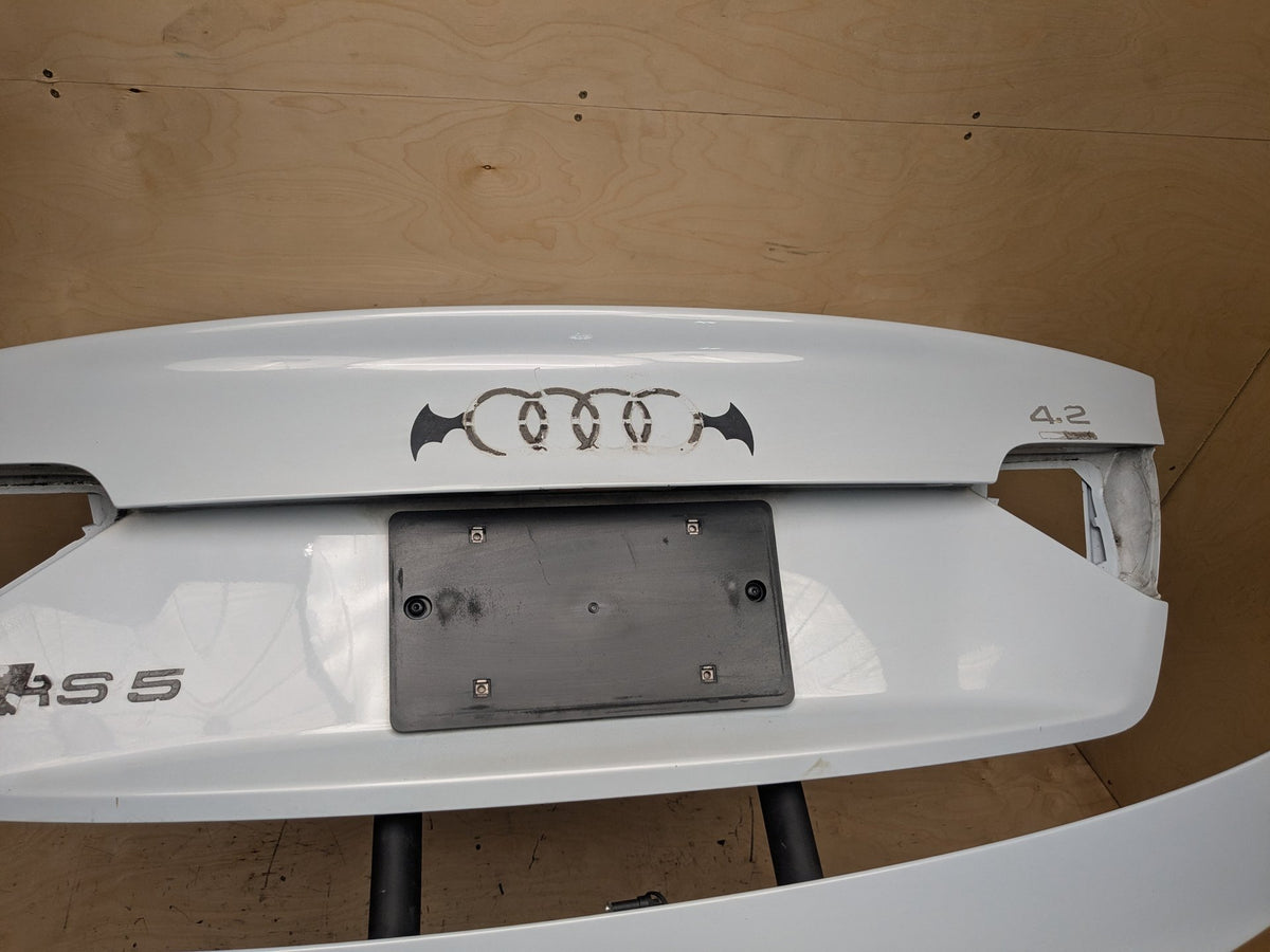 2013-2015 Audi RS5 8T Trunk Lid Shell Panel w/ Bracket & Spoiler Grey M1/Y7F