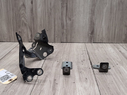 OEM BMW F90 G30 530 540 M550 M5 Front Left Driver Fender Wing Holder Bracket SET