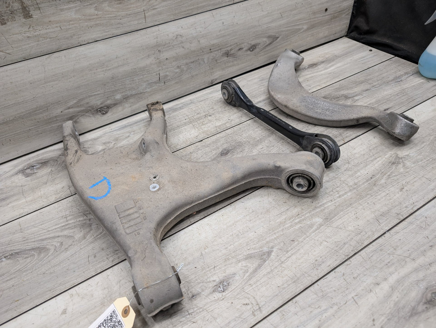 2008 - 2017 Audi S5 8T Rear Left Driver Control Arms SET 8K0505323H