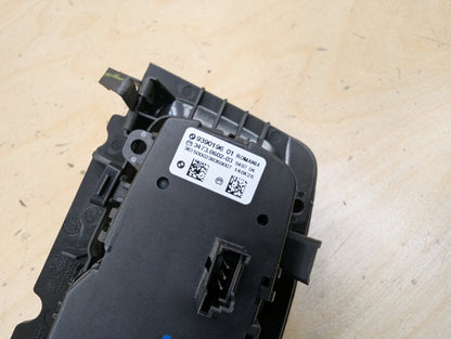2015-2019 BMW X6 F16 Headlamp Switch 9390196