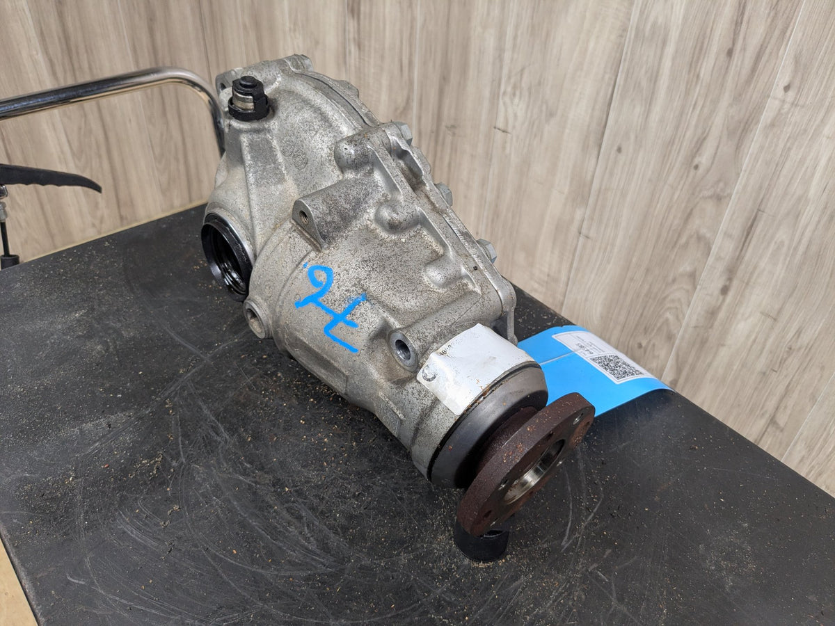 16-21 OEM BMW G30 G12 750 M550 AWD Front Differential Axle Carrier 2.81 Ratio