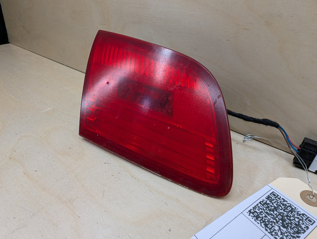 07-10 OEM BMW E93 328 335 M3 CONVERTIBLE Rear Left Driver Inner Trunk Tail Light