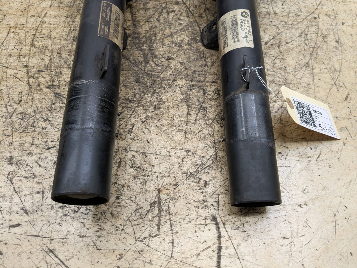 08-13 OEM BMW E88 Convertible Front Left Right M SPORT Suspension Strut SET