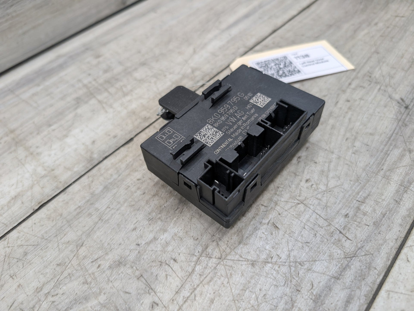 2009 - 2017 Audi Q5 8R Left Rear Door Control Module 8K0959795G EA888