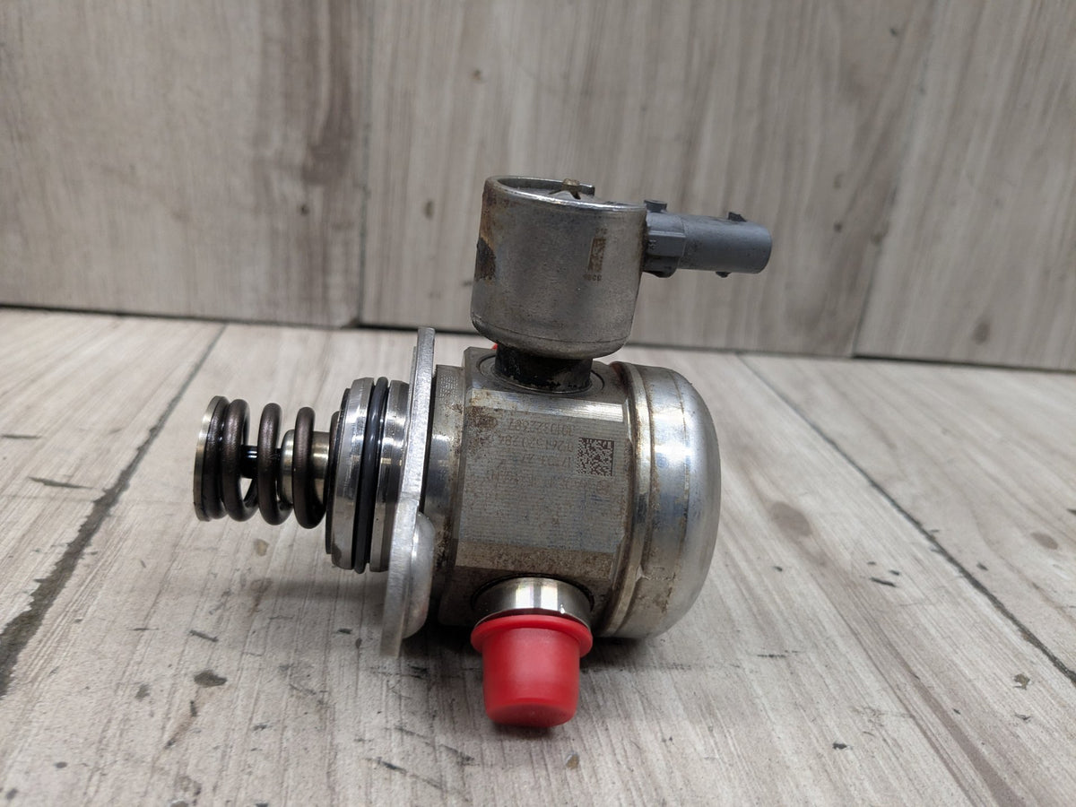 OEM BMW E88 E92 E93 F10 F15 F22 F30 F32 Engine N55 HPFP High Pressure Fuel Pump