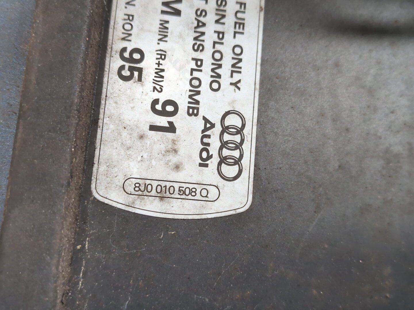 2015-2018 Audi Q3 8U Fuel Gas Tank Filler Cap 8J0010508Q