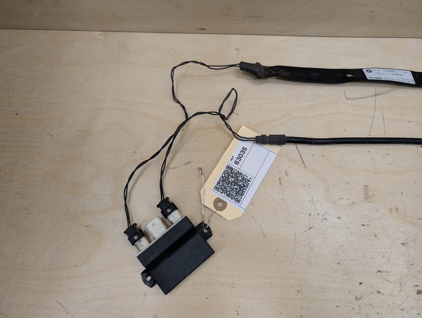2012-2018 BMW 328i F30 Rear Smart Opener Sensor Module W/ Harness & Strap SET 7306797