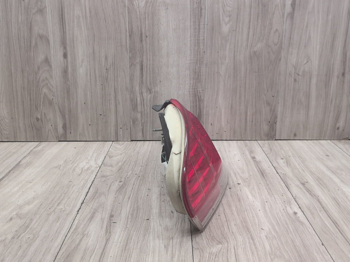 2004-2010 BMW M6 E64 Rear Left Driver Outer Tail Light 7170975 OEM
