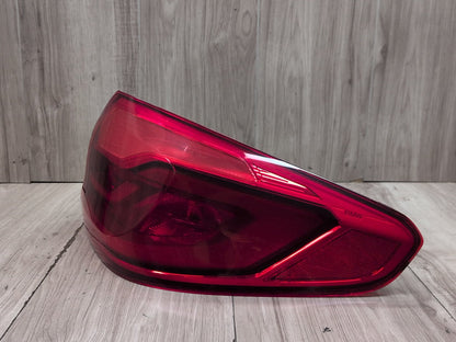 17-20 OEM BMW F90 G30 530 540 M550 M5 Rear Passenger Side Outer Tail Light