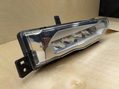 18-21 OEM BMW G01 G02 X3 X4 Front Right Passenger Side LED Fog Light Lamp