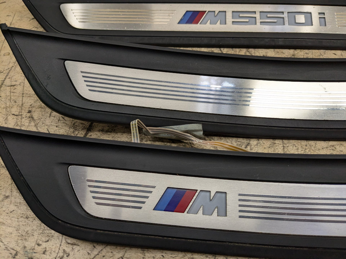 2018-2023 BMW M550i G30 Scuff Plate Door Sill SET 8072378 OEM