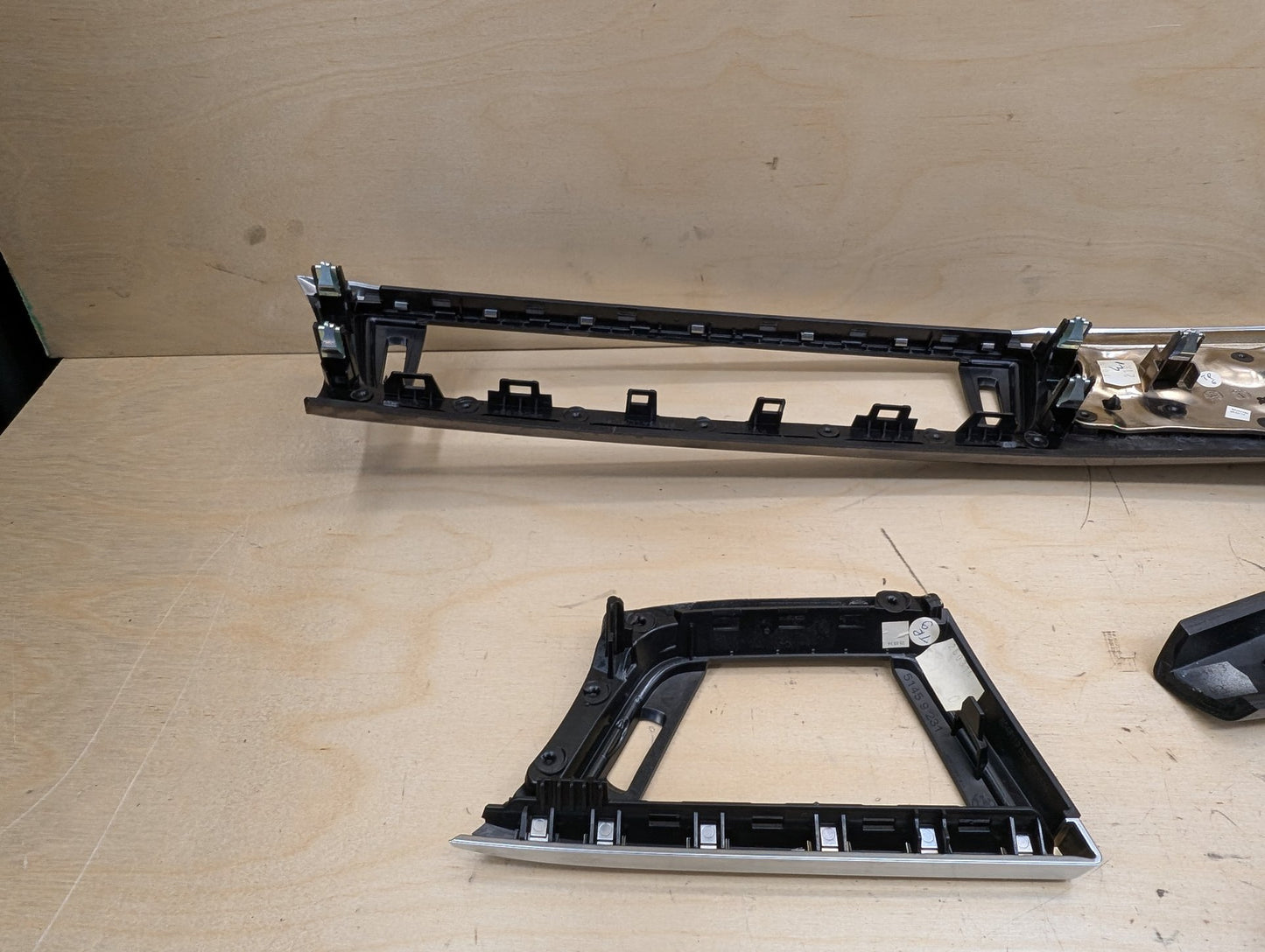 *OEM BMW F30 F31 F32 F34 F36 F80 F82 Interior Center Console Door Vent Trim SET