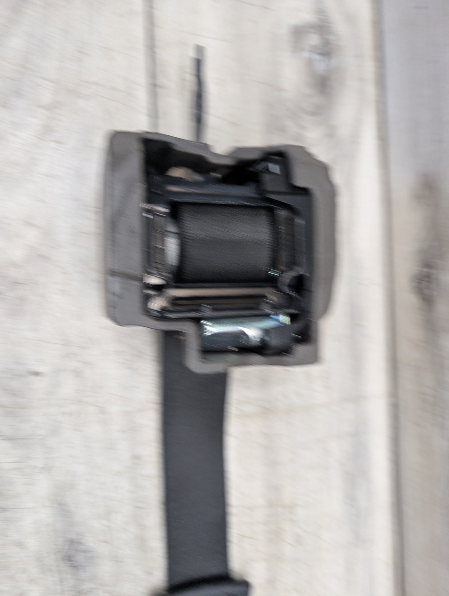 OEM BMW G42 G87 230 M240 M2 Rear Left Right Seat Belt Seatbelt Retractor Black