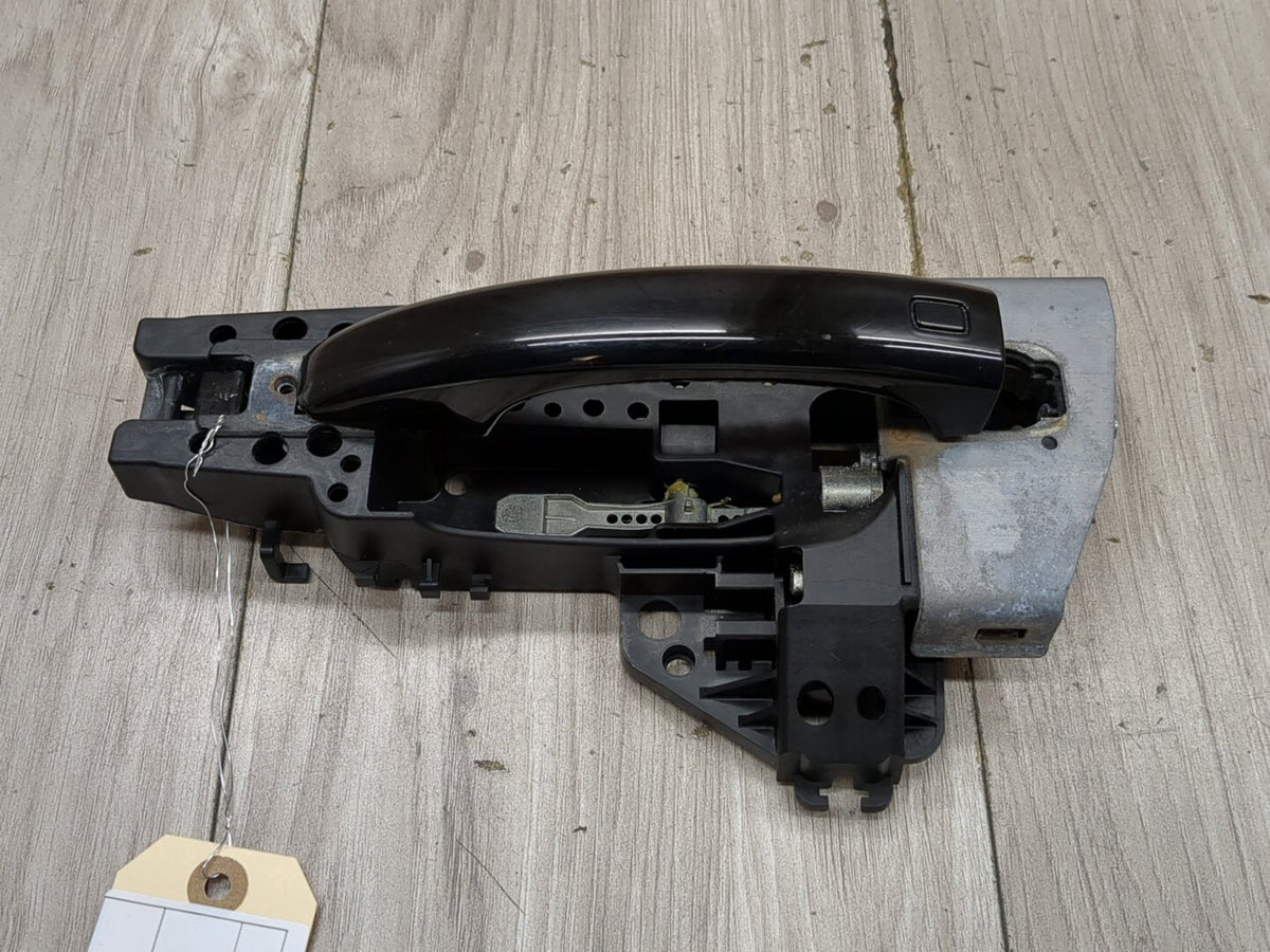 2013-2017 Audi S5 8T Front or Rear Left Driver Exterior Door Handle w/ Comfort Access 8T01837885 OEM
