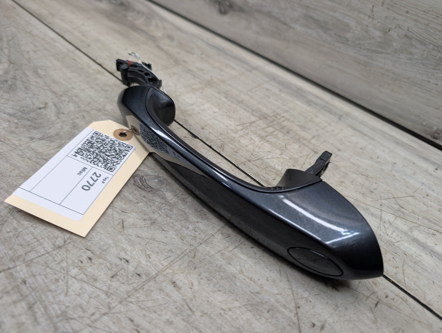 2018 - 2024 BMW X3 G01 Front Left Driver Exterior Door Handle w/ Comfort Access 8492067 B58B30O1