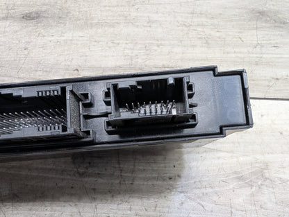 OEM BMW F01 F02 F06 F10 F12 BCM Body Control Module Junction Box Unit JBFFE III