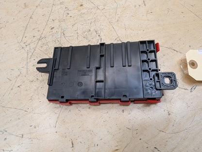 OEM BMW G11 G12 G14 G15 G16 G30 B+ Junction Terminal Power Relay Fuse Box