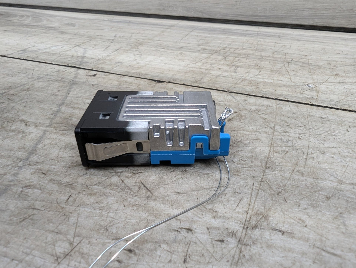 OEM BMW F44 F48 F97 G01 G05 G12 G20 G30 G80 USB Dual Type C Charger Port Socket