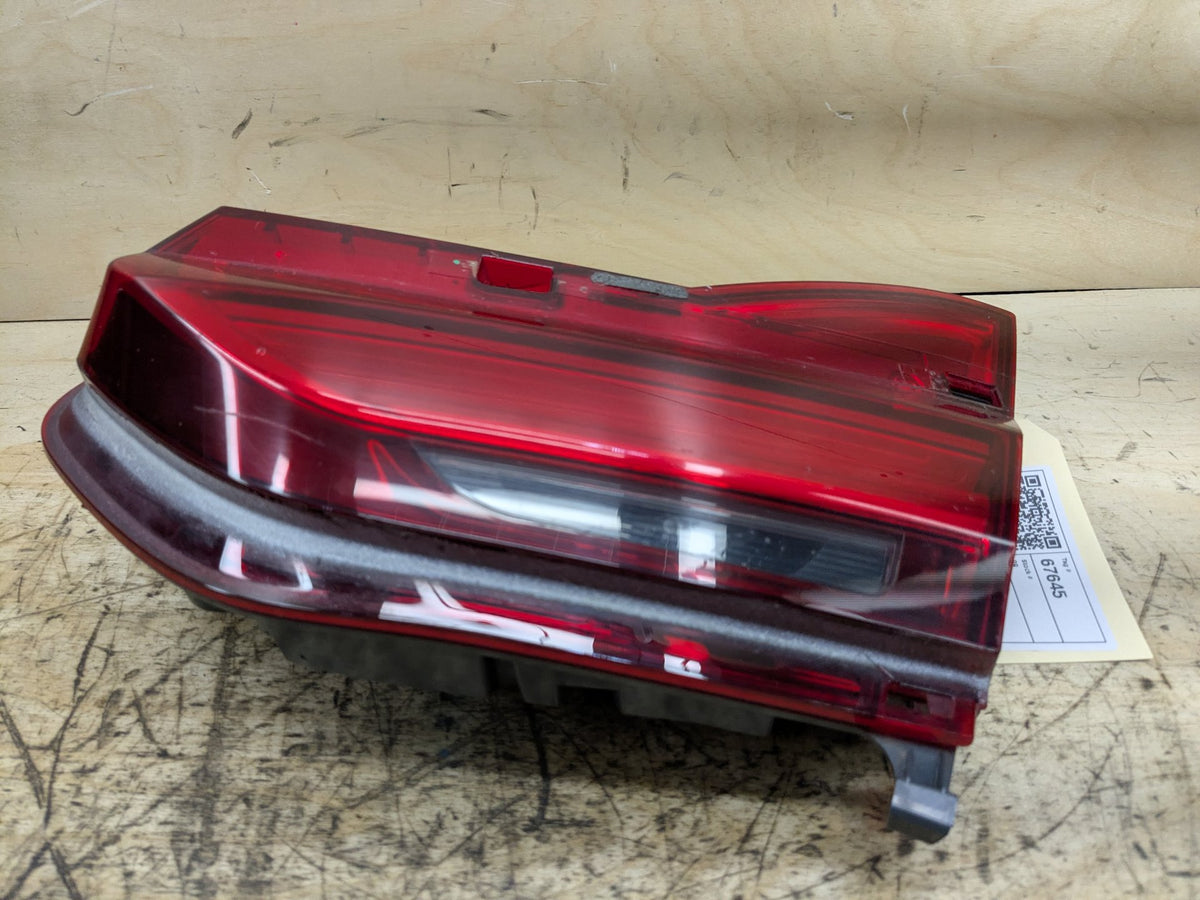 16-19 OEM BMW G11 G12 740 750 Rear Right Passenger Trunk Inner Stop Tail Light