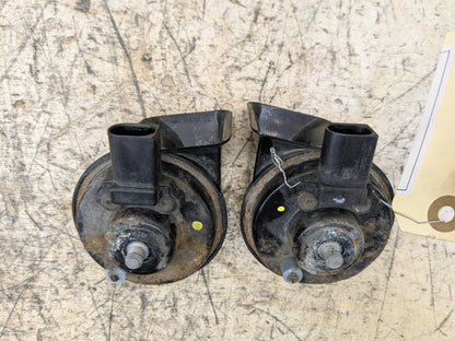 2012-2018 Audi A6 C7 Alarm Horns SET 4G0951221 OEM