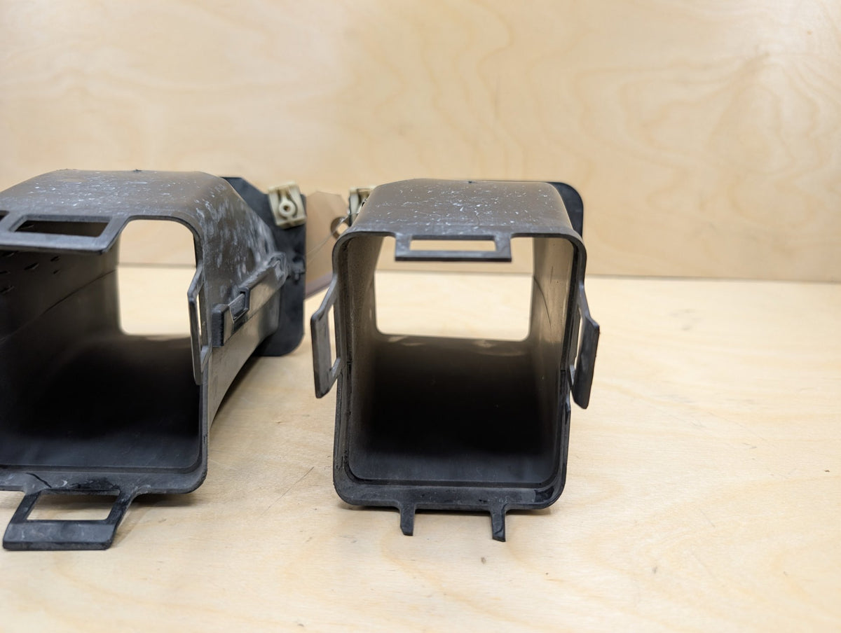 2018-2024 BMW X3 G01 Left Right Brake Air Ducts SET 7400006 OEM