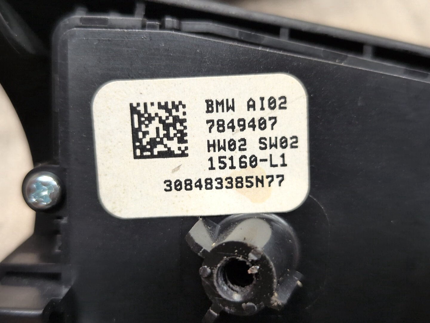 OEM BMW F10 F22 F23 F30 F32 F33 F36 M SPORT Steering Wheel Multifunction Button