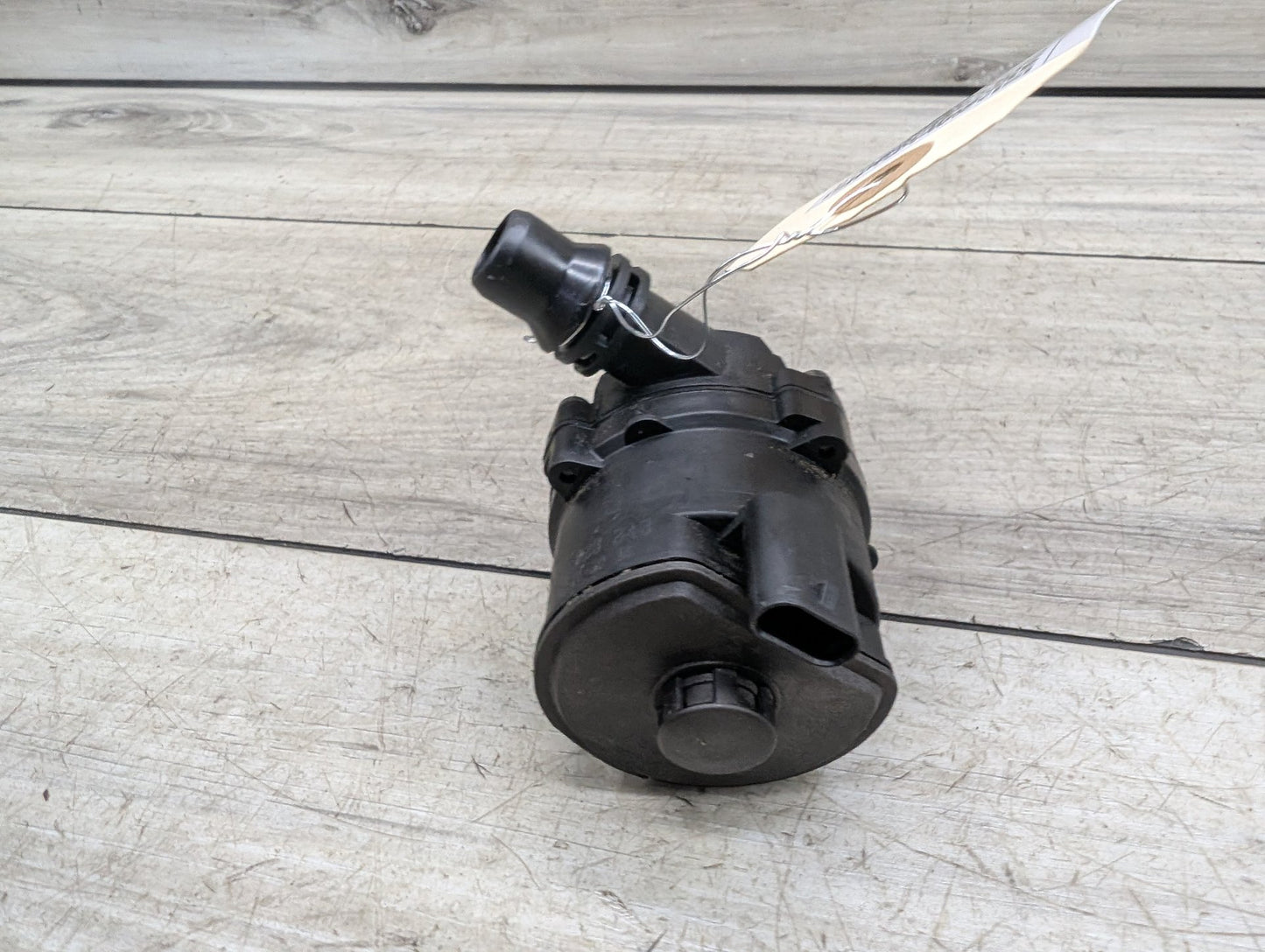 OEM BMW F90 F93 G11 G12 G16 G30 M5 Engine Electric Auxiliary Water Coolant Pump