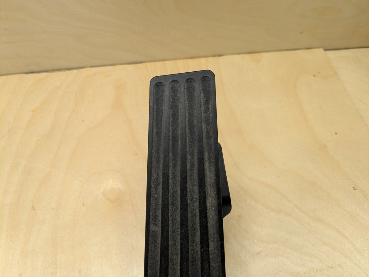 OEM BMW F15 F22 F25 F30 F36 F80 G01 G05 G20 X3 X5 Accelerator Throttle Gas Pedal