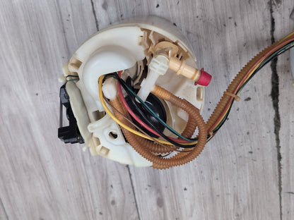 2016-2022 BMW 750i G12 Fuel Gas Tank Sending Unit Assembly 7467713 OEM