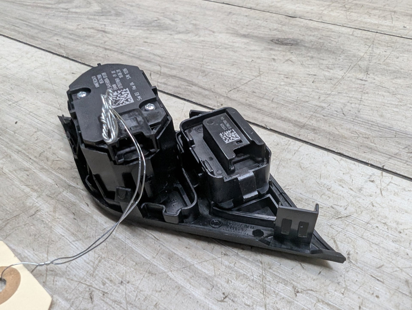 2014 - 2019 BMW 340 F34 Front Left Driver Seat Memory Switch 9680401 B58B30M0