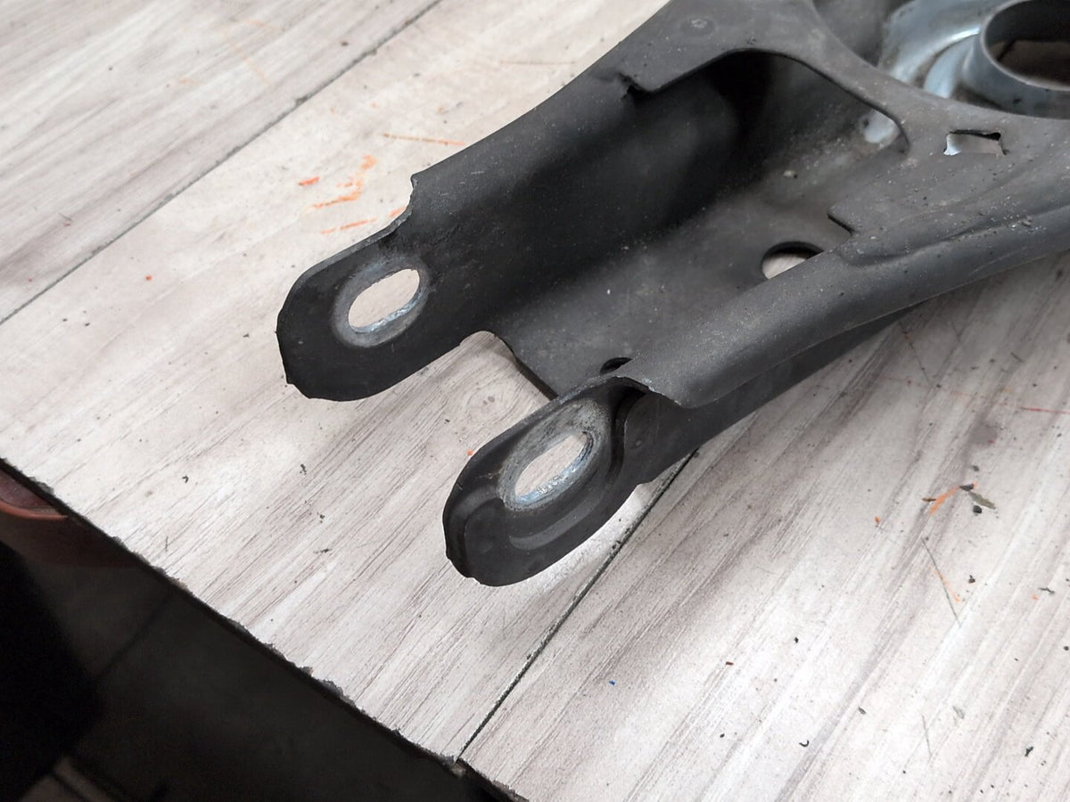 2006-2011 BMW 328i E90 Rear Right Passenger Control Arms SET 6763471