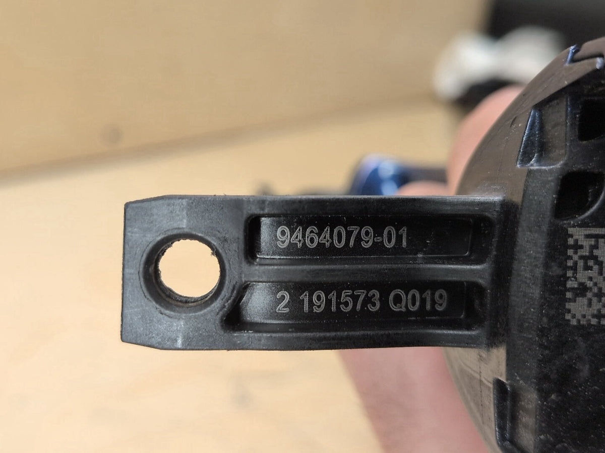 2019-2026 BMW X5 G05 Front Left Driver Exterior Door Handle w/ Comfort Access 9464079 OEM