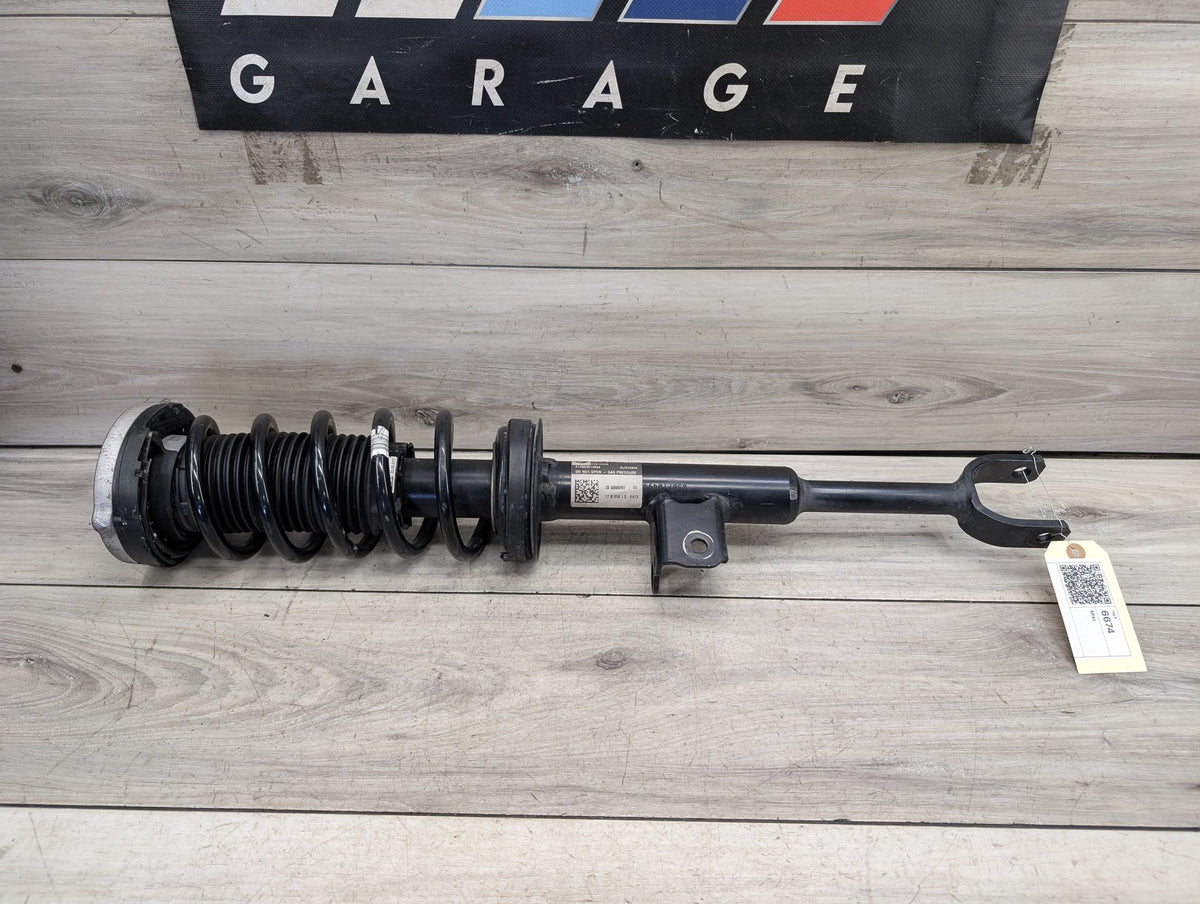 2017-2023 BMW 530i G30 Front Right Passenger Spring Strut Shock Absorber 6866592