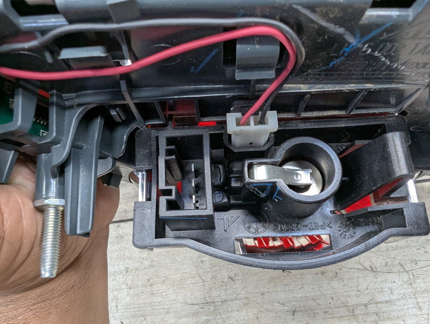 *2007-2013 BMW X5 E70 Rear Left Driver Inner Tail Light 7227793
