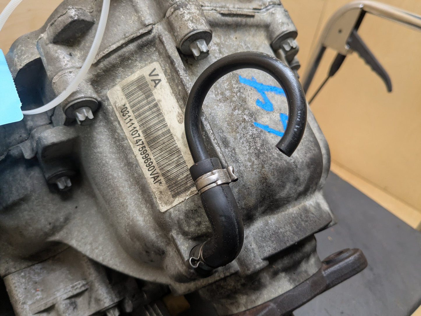 OEM BMW E60 E61 E90 E92 E93 MANUAL Transmission Transfer Case Box Gearbox ATC300 79k