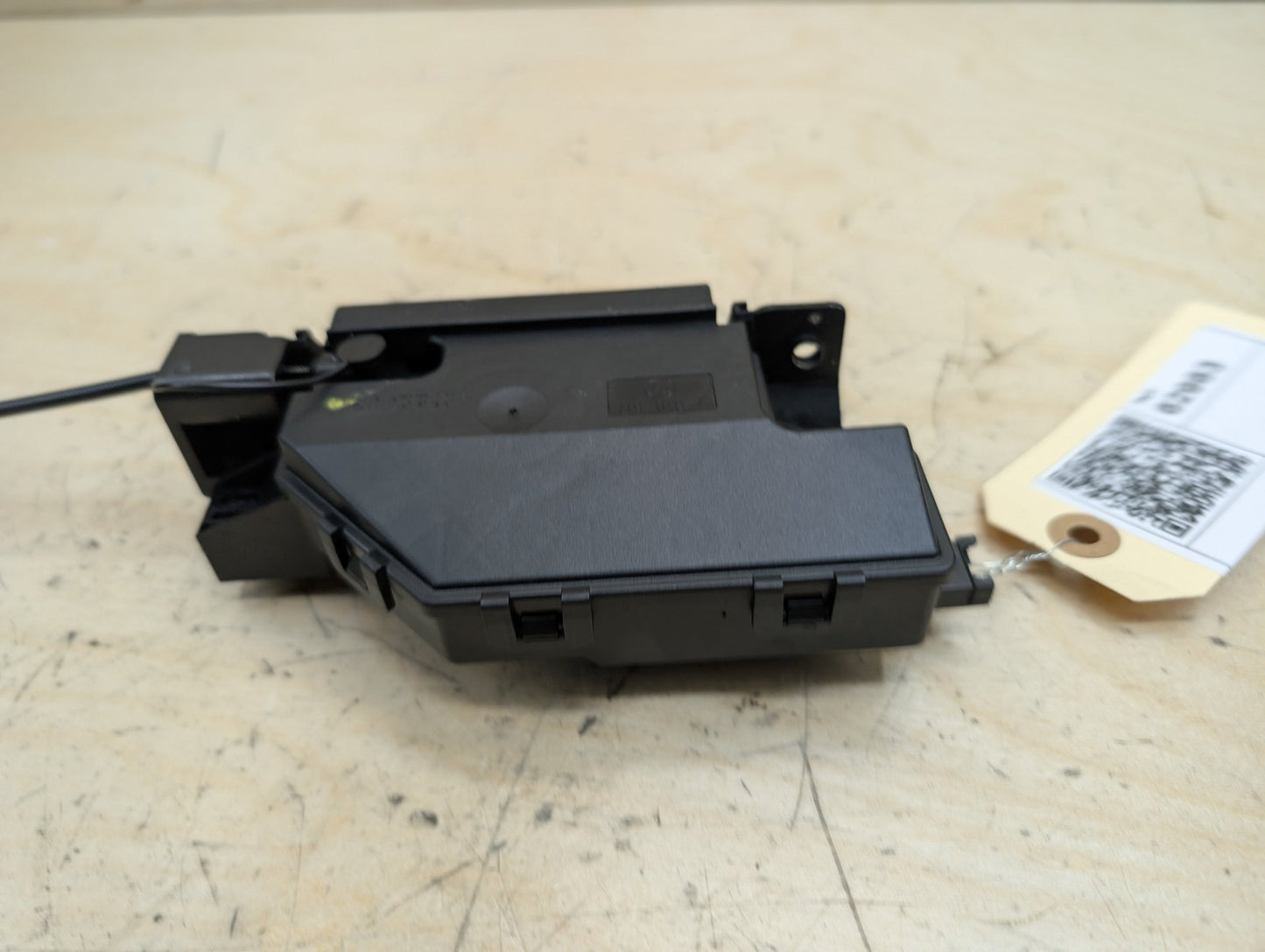 OEM BMW E82 E88 E90 E92 E93 Rear Trunk Lid Latch Lock Opener Actuator w/ Cable