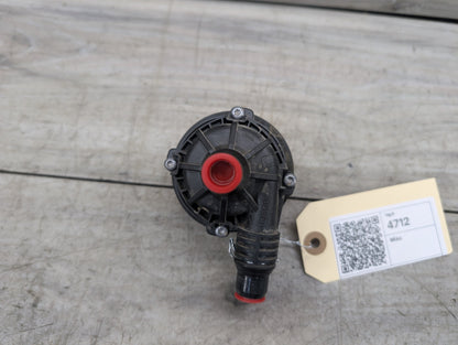 *OEM BMW G01 G05 G20 G22 G30 G42 G80 G82 G83 M3 M4 Engine Auxiliary Water Pump